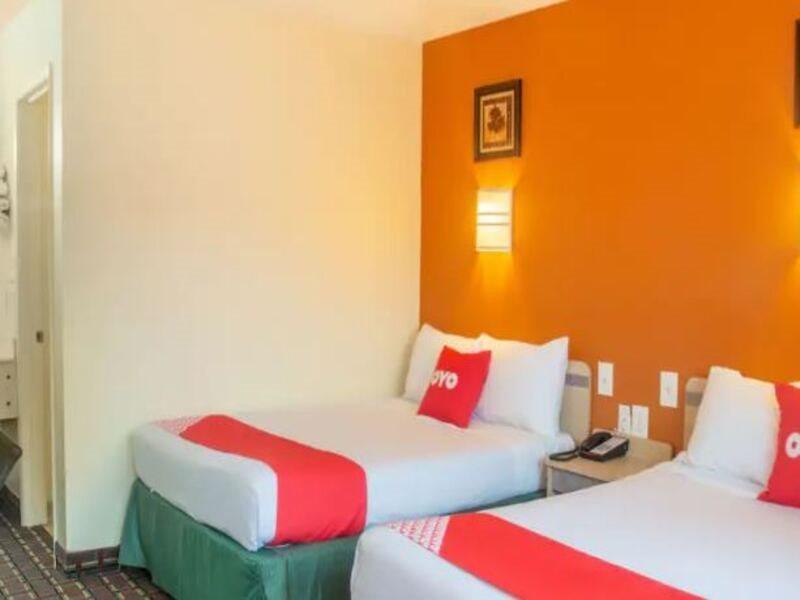 Days By Wyndham Hotel
